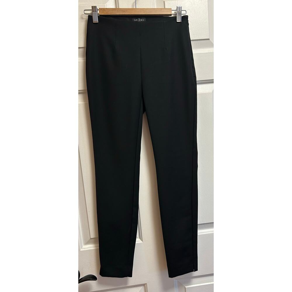 White House Black Market Black Skinny Ankle Pant, Size 00